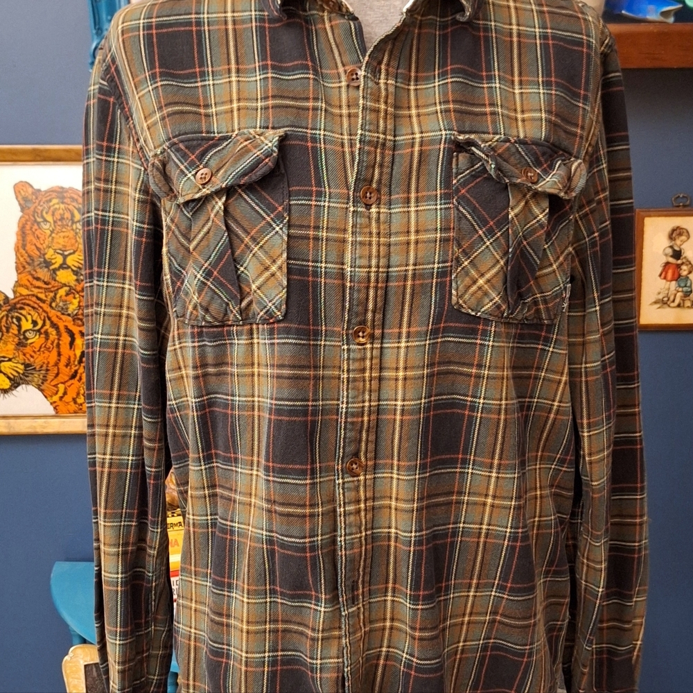 Vans Off The Wall Flannel in Earthtones Shirt Youth Size Large Or Women's Small